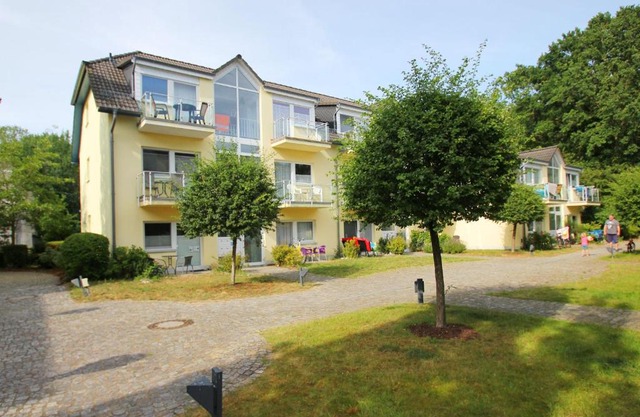 nur 100 m zum Strand, FeWo mit Balkon und Terrasse - App Eldena FeWo 19