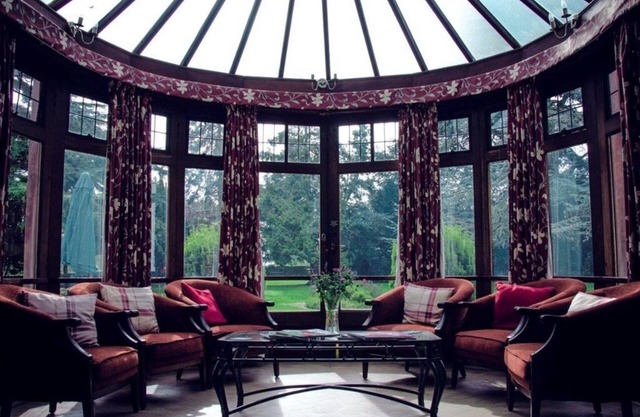Nyton Hotel