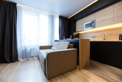 Nyvky Like Home - Файна Таун з басейном - Кв 3