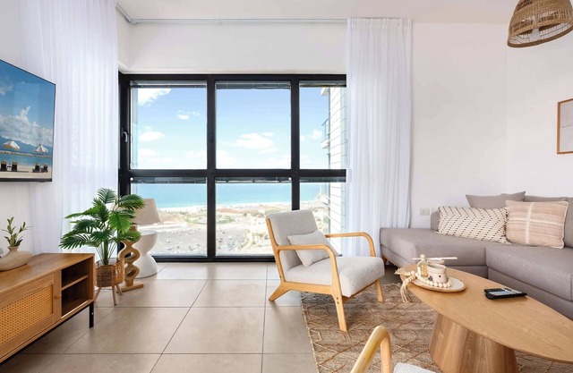O&O Group- Family Getaway | Sea View & Parking