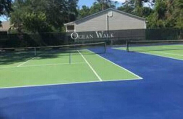 O4 Beautiful Ocean Walk Condominiums 2 Bdrm 1.5 Bath Townhome