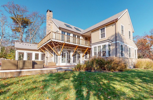 Oak Bluffs Bliss | Beautiful Getaway | Home Theater