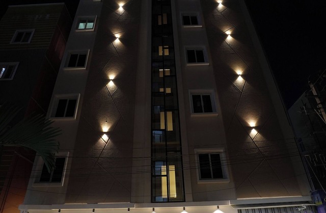 Oak Business Hotel