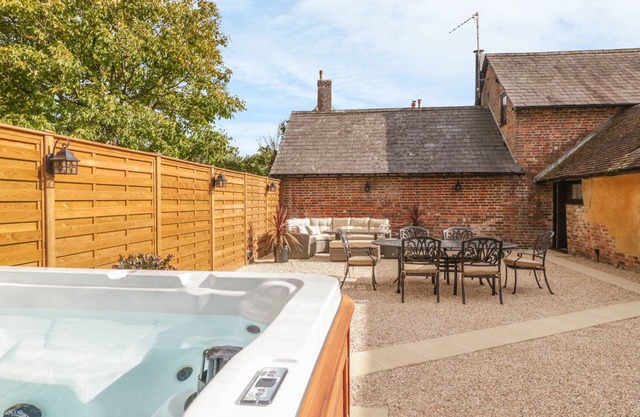 Cottage en chêne, BERE REGIS
