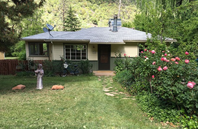 Oak Creek Canyon Cottage: confortable et pittoresque, à quelques minutes du centre-ville de Sedona