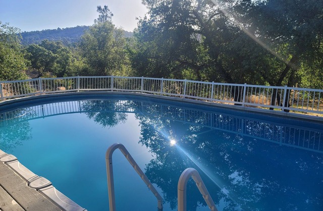 Oak Hollow / 🔥 🔥HOT TUB 🔥 🔥near Yosemite