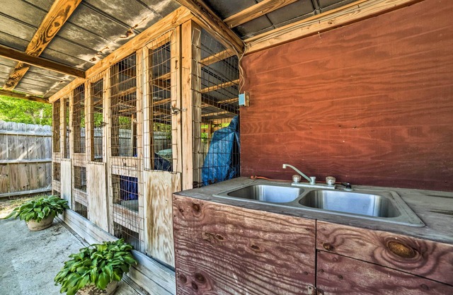 Oak Island Home w/ Fenced Yard, Walk to Long Beach