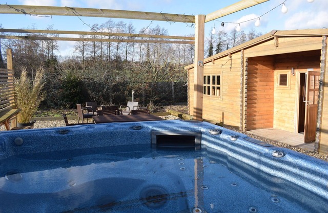 'Oak Lodge' Littlebourne, Canterbury (bain à remous)