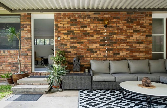 Oak Retreat Bliss by the Beach