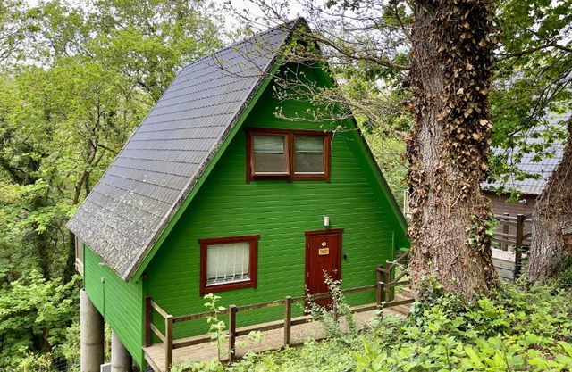 Oak Tree Lodge - A Romantic Getaway- Finlake Resort & Spa - Devon