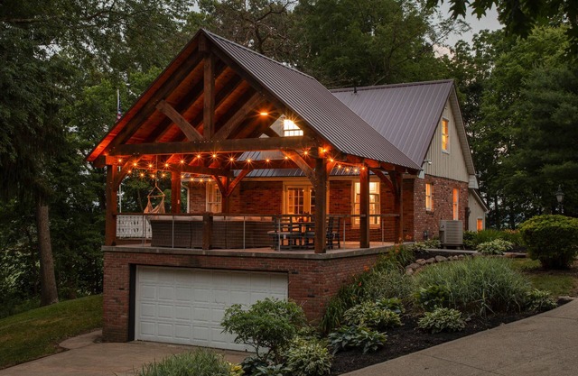 Oakbridge Retreat w/Tennis Court,10 min to Mohican