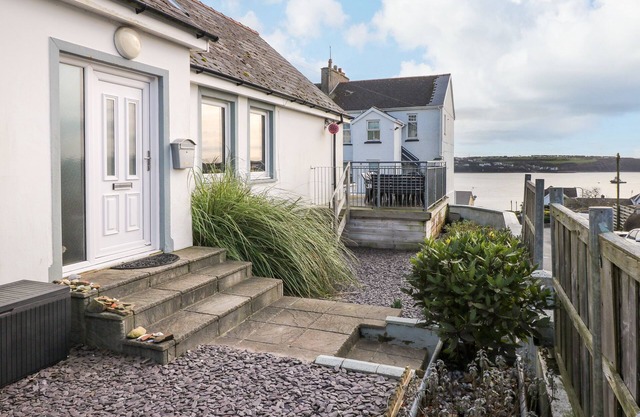 OAKDENE, animaux acceptés, avec un jardin à Neyland, Ref 974469