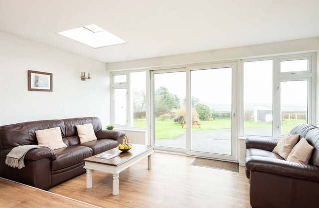 Oakdene, unspoilt countryside and a short drive to Bude