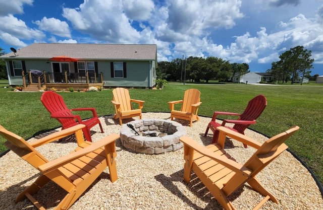OAKMONT RANCH HOUSE with access to River Ranch Resort!
