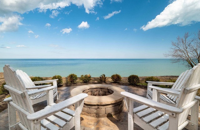 Oakwood Beach - Lake Front - Geneva-On-The-Lake