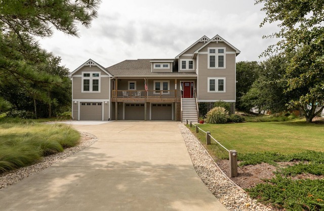 Gagnant du défilé de maisons OBX, nouvelle maison immaculée, accès rapide et facile à la plage,