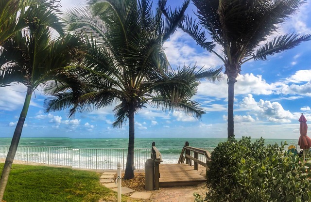 Ocean Breeze Inn Vero Beach