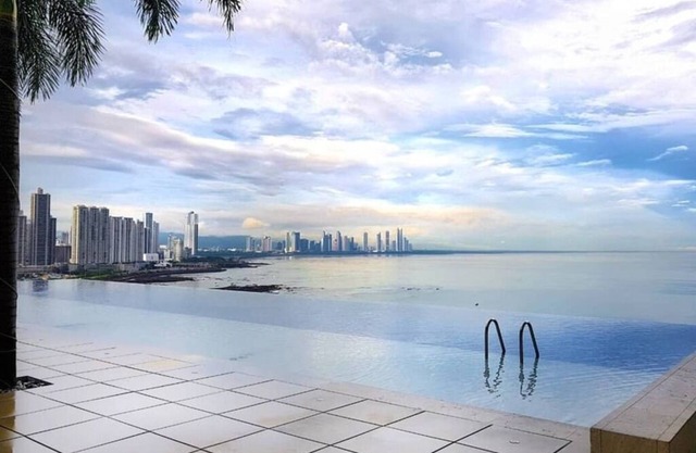 Ocean Club Residence, Punta Pacifica, Panama City