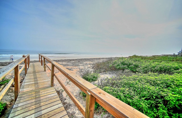 Ocean Front Get-a-way