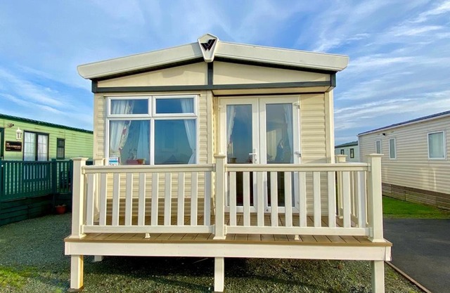 Ocean Edge Holiday Park Family holiday home with spectacular sea views