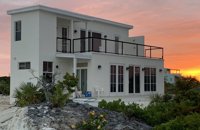Ocean Front new build Tropic of Cancer Beach !!