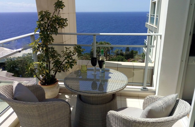Ocean facing luxury new apartment- Roda Mar