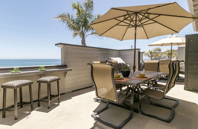 Ocean Front Luxury Above Avila Beach Landmark