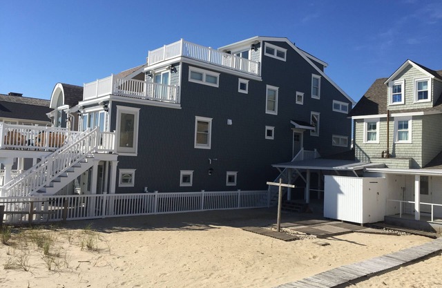 Ocean Front, Maison unifamiliale avec 5 chambres, 4 salles de bains et 4 grandes terrasses
