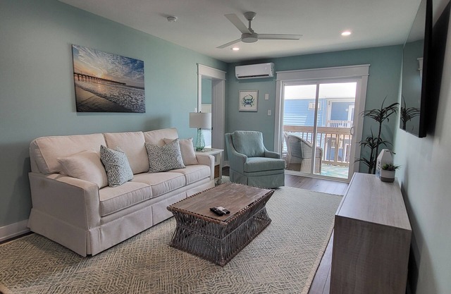 Ocean Front 2 Bed / 2 Bath Condo