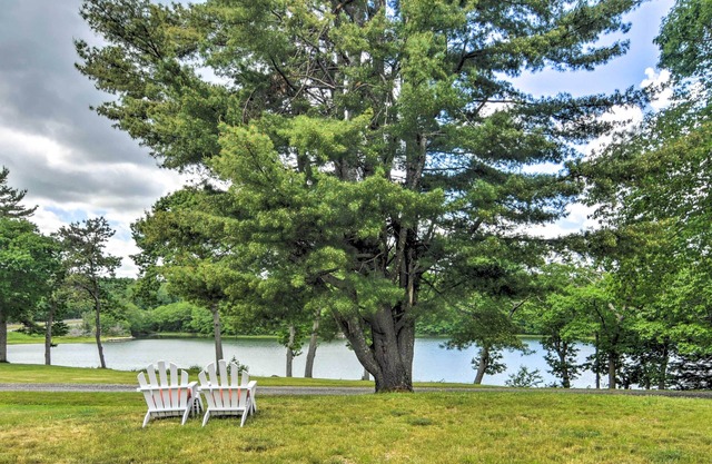 Ocean Inlet Cottage w/ Deck & Grill!