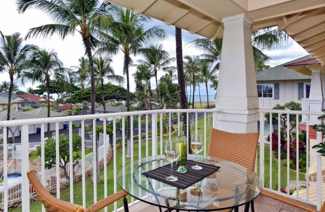 OCEAN & SUNSET VIEW! Walk to BEACH! Pool/hot tub! Kai Lani in Ko'Olina Resort!