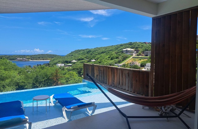 Ocean-View 3-BR Villa w/ Private Pool– Grenada