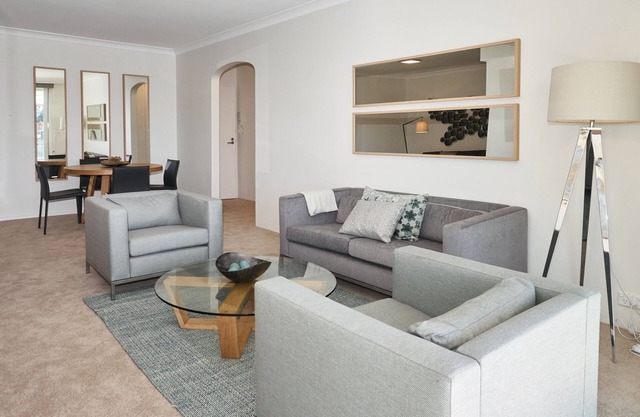 Appartement vue sur l'océan avec une promenade à la plage de Bronte
