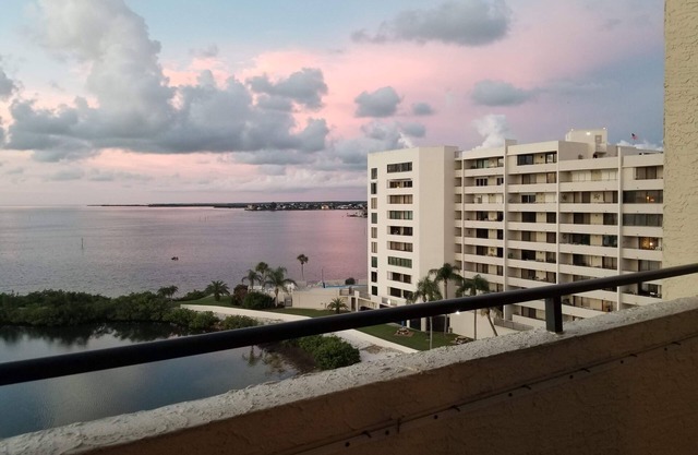 Ocean View from Every Room of this 7th Floor Condo