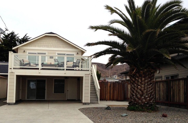 Ocean View Home, unité supérieure, étapes de la plage