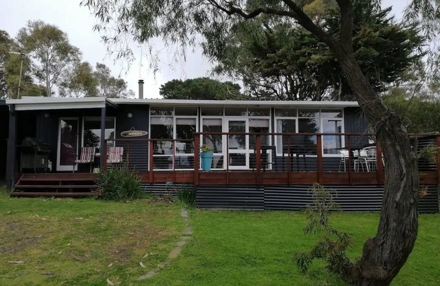 Ocean View, Pet friendly home at the beach.