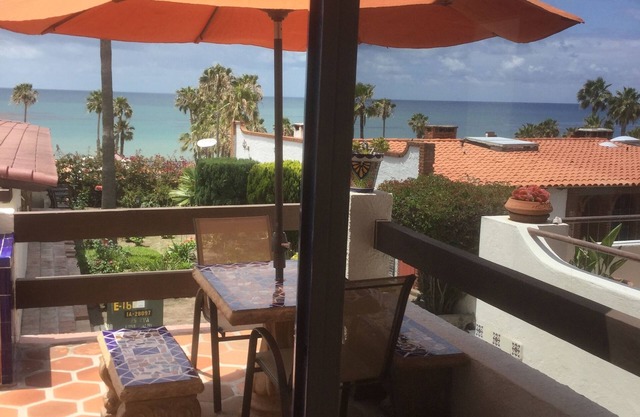 Ocean View Home - Contemporain mexicain, galerie d'art et équipements!