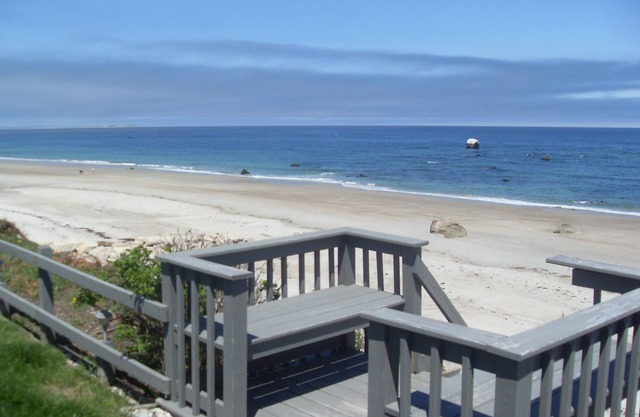 Vue sur l'océan et accès direct à la plage de White Horse, Plymouth, MA