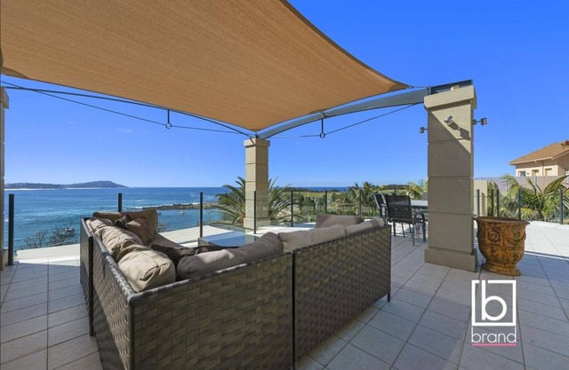Ocean views Apartment within Resort - Star of the Sea - Heated Pool