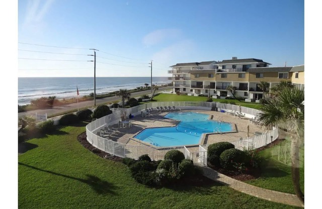 Ocean Views surrounded by parks & secluded beaches