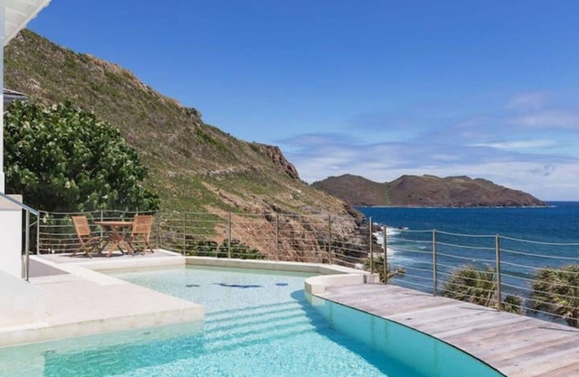 Ocean views villa Lo Scoglio