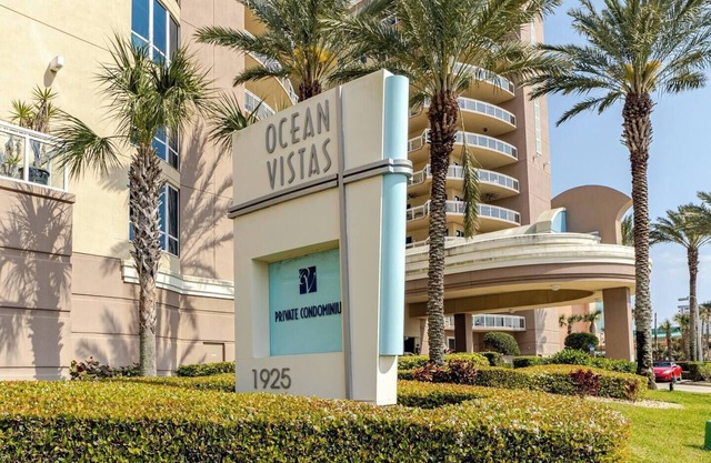 Ocean Vistas Luxury 2 Bedroom Spacious Family Condo