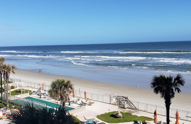 Oceanfront * Awesome View * Les Pelican * 2 piscines