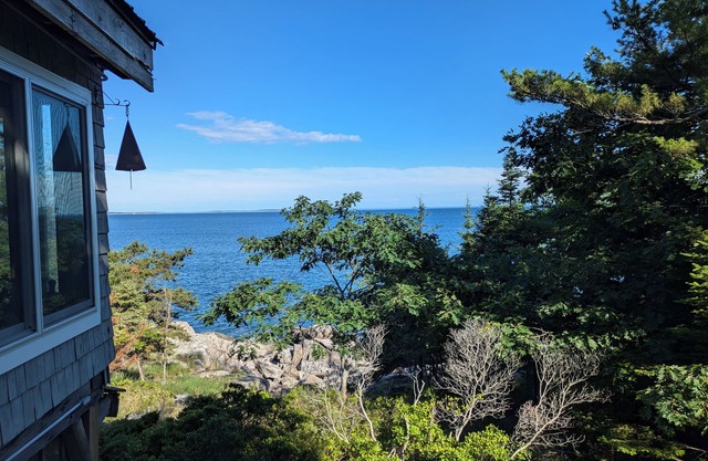 Oceanfront Cabin-Castle in Maine Woods