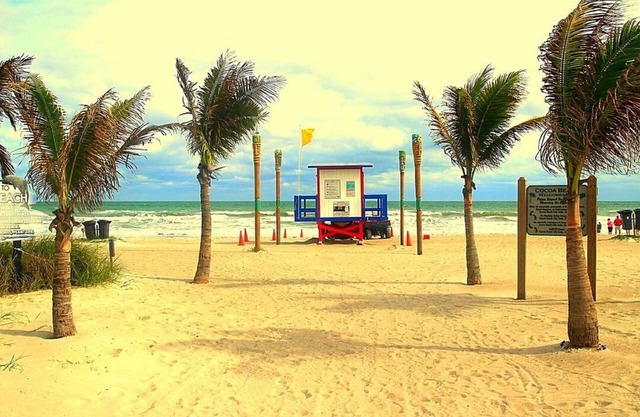 Frente al mar Cocoa Beach House, acceso privado a la playa, capacidad para 12