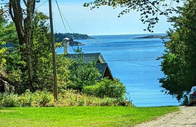Cottage en bord de mer face à Popham à l'embouchure de la rivière Kennebec près de Popham Beach
