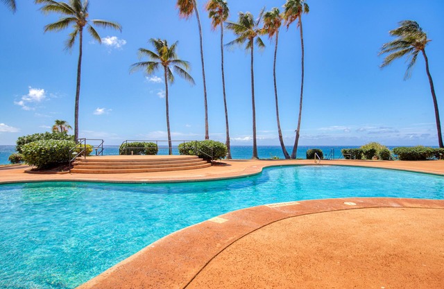 Oceanfront Cottage on Kepuhi Beach w/ Ocean View, WiFi, Laundry & Shared Pool