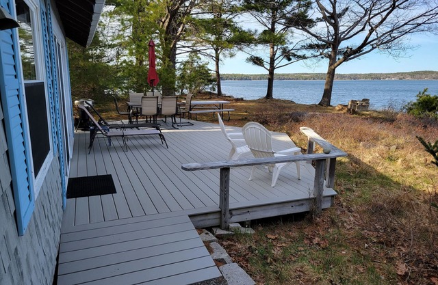 Oceanfront Cottage avec une vue incroyable sur le parc national d'Acadia