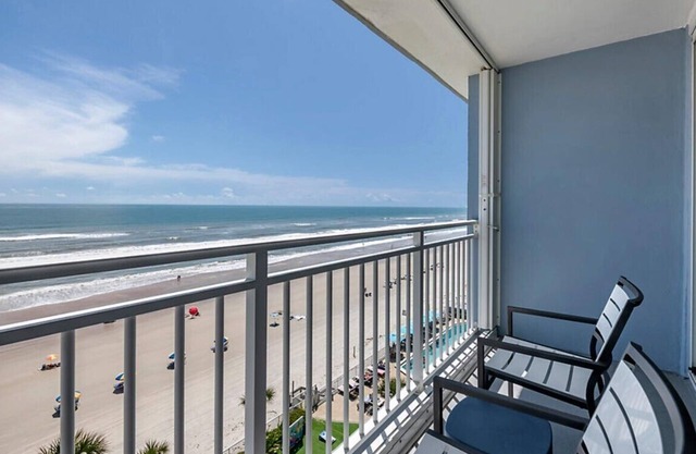 OCEANFRONT Daytona SeaBreeze 1 Bedroom Condo