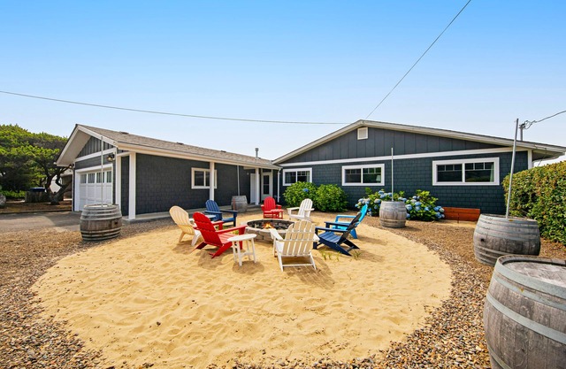 Ocean-chien maison conviviale w / pont, bain à remous privé et vue imprenable!